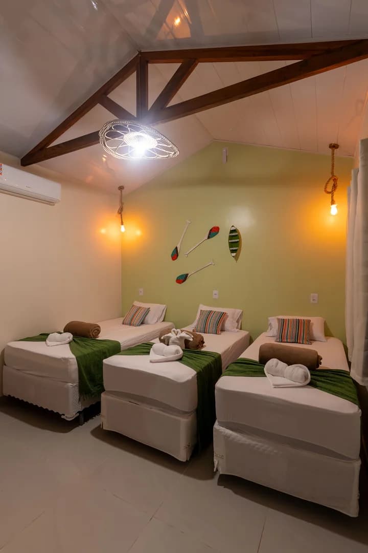 Suíte Suíte Triplo Solteiro