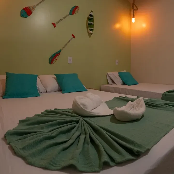 Triplo Casal — Pousada Banzeiro Marajó